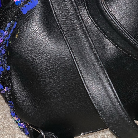 Madden Girl Sequin Flip Mini - Picture 4 of 6